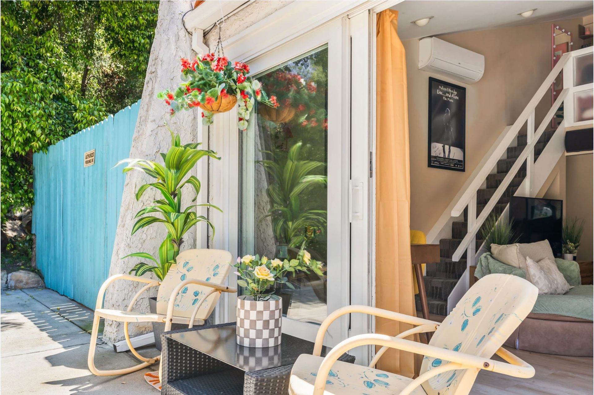 Private Outdoor Seating