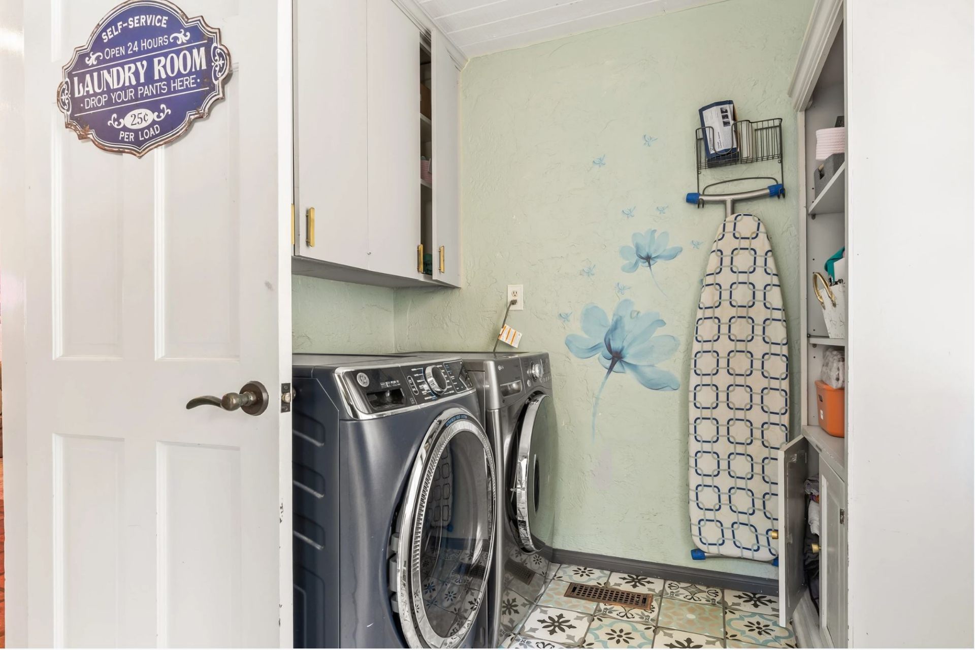 Boho House Utility