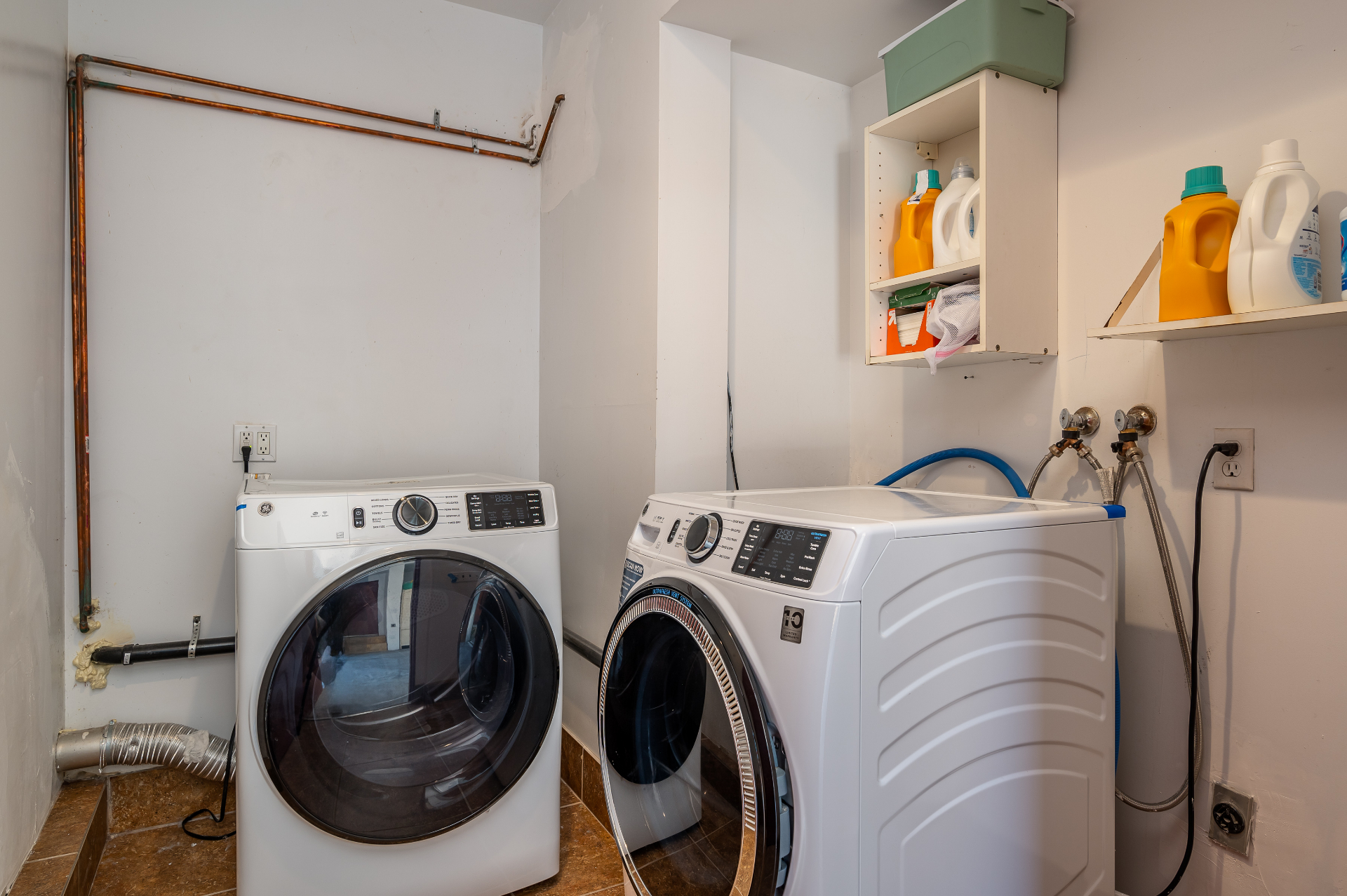 Modern House Utility