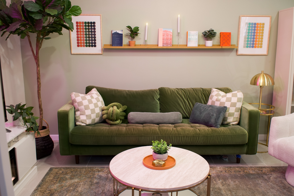 Entrance Sitting Area